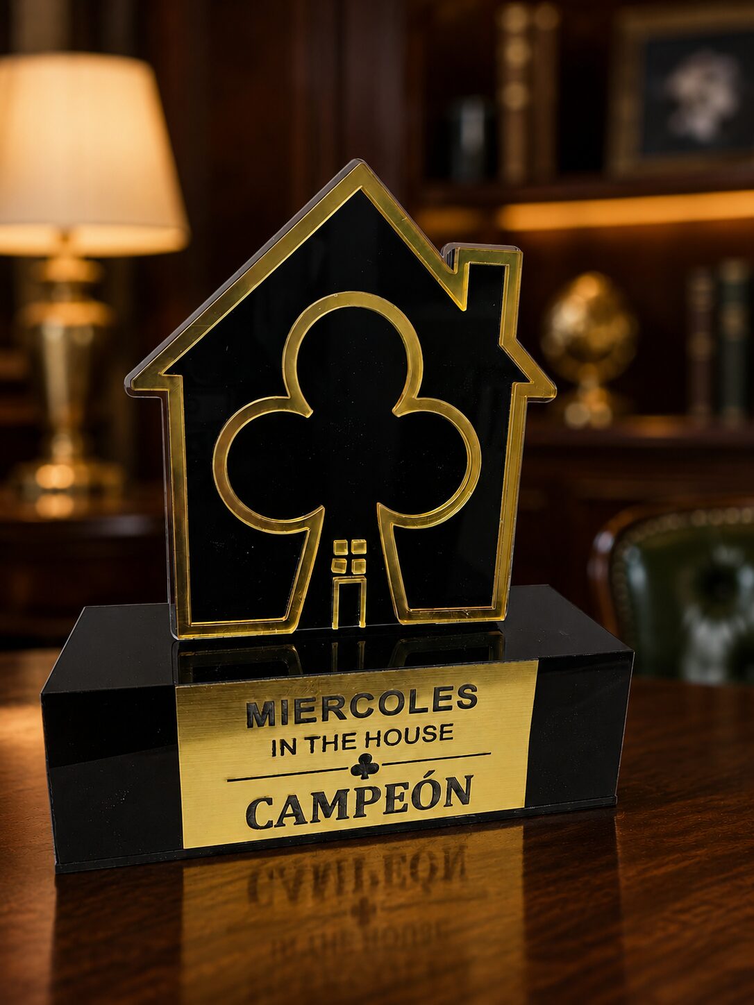 Trofeos Personalizados 25 x 18 cm - Image 3